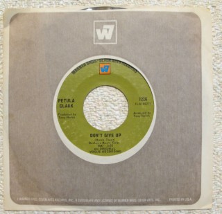 Petula Clark - Don't Give Up